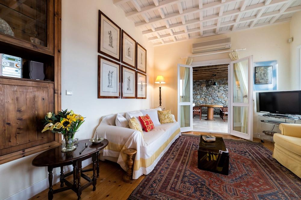 Villa Galaxy Ftelia  Luaran gambar